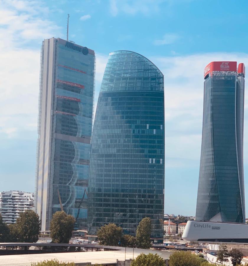 On The Top Floor Watching Citylife And Mico Milán Exterior foto